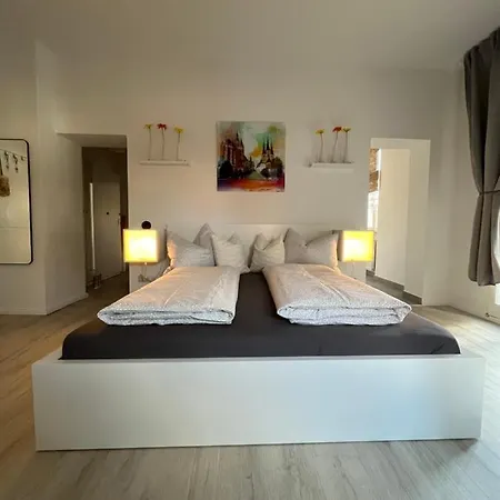 Am Petersberg Apartment *